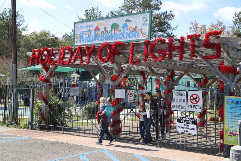 Holiday of Lights Entrance